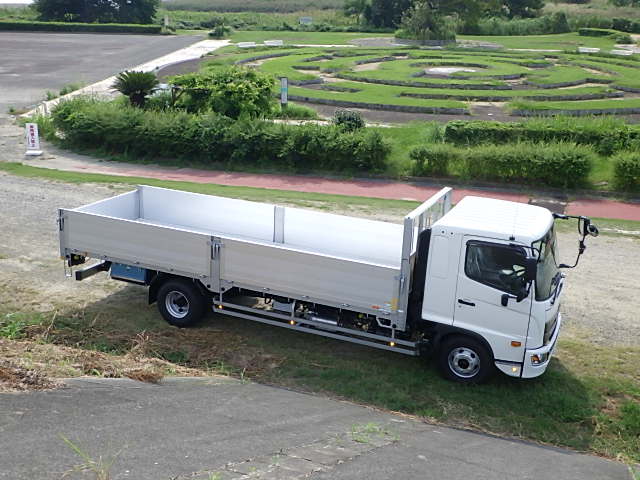 日野 令和7年式 5方開 アルミ平ボディ 車検付き|中古トラックの販売・買取・査定のアイナビ