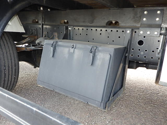 いすゞ 令和1年式 クレーン付き平ボディ 車検付き|中古トラックの販売・買取・査定のアイナビ