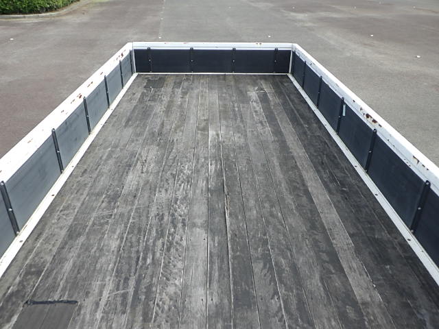 いすゞ 令和1年式 クレーン付き平ボディ 車検付き|中古トラックの販売・買取・査定のアイナビ