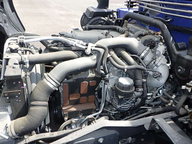 いすゞ 令和1年式 クレーン付き平ボディ 車検付き|中古トラックの販売・買取・査定のアイナビ