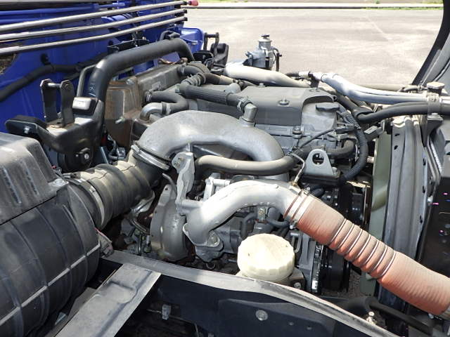 いすゞ 令和1年式 クレーン付き平ボディ 車検付き|中古トラックの販売・買取・査定のアイナビ