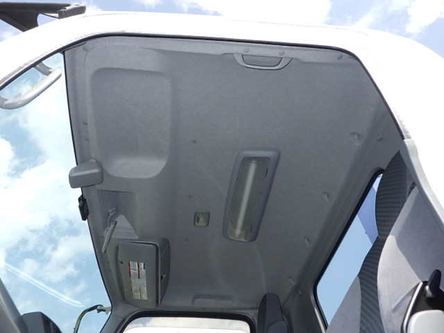 いすゞ 令和1年式 クレーン付き平ボディ 車検付き|中古トラックの販売・買取・査定のアイナビ