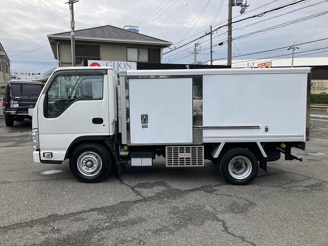 マツダ バン車|中古トラックの販売・買取・査定のアイナビ