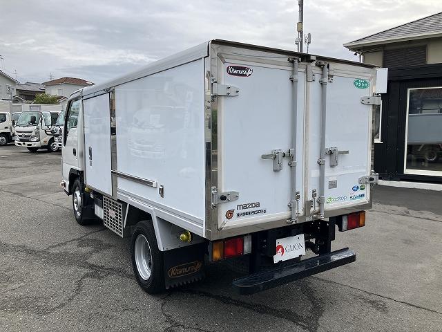 マツダ バン車|中古トラックの販売・買取・査定のアイナビ