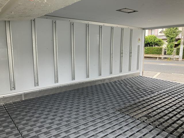 マツダ バン車|中古トラックの販売・買取・査定のアイナビ