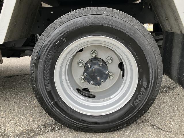 マツダ バン車|中古トラックの販売・買取・査定のアイナビ