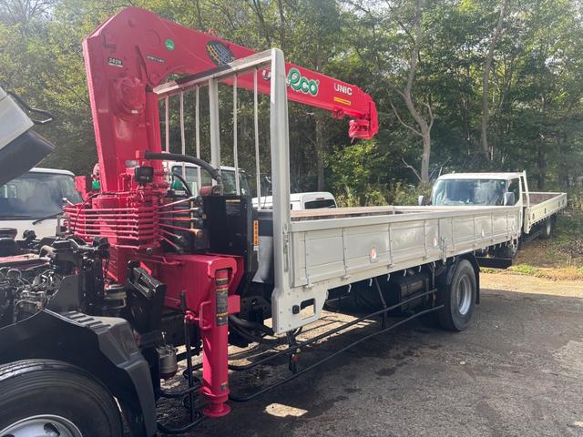 日野|中古トラックの販売・買取・査定のアイナビ