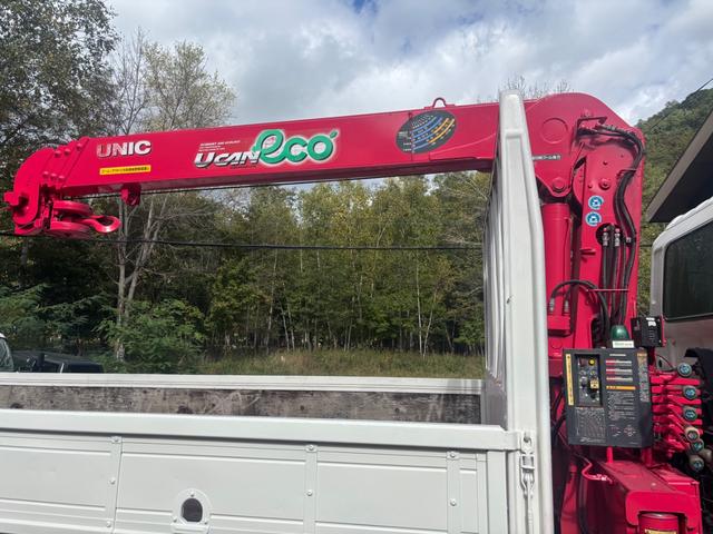 日野|中古トラックの販売・買取・査定のアイナビ