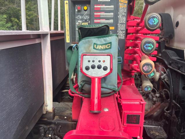 日野|中古トラックの販売・買取・査定のアイナビ