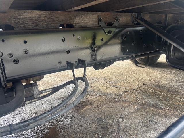 日野|中古トラックの販売・買取・査定のアイナビ