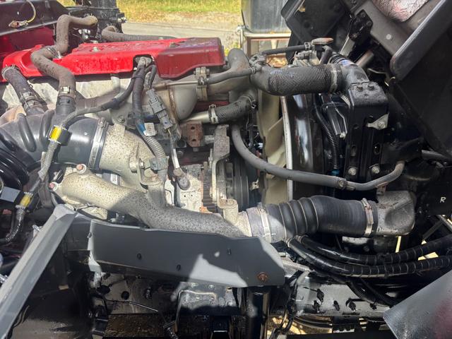 日野|中古トラックの販売・買取・査定のアイナビ