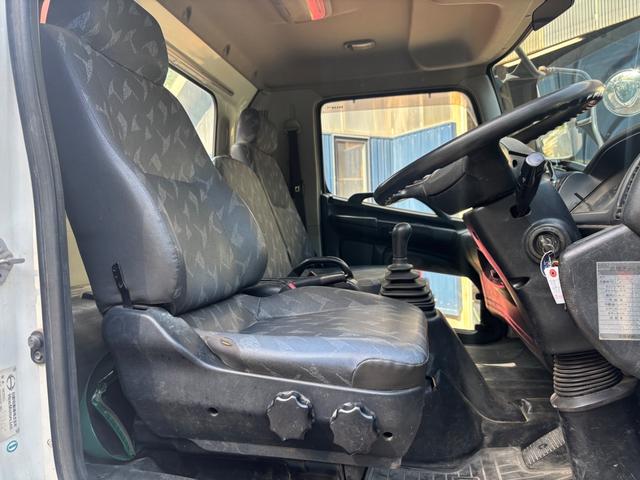 日野|中古トラックの販売・買取・査定のアイナビ