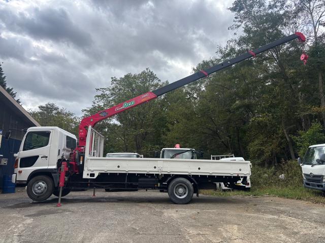 日野|中古トラックの販売・買取・査定のアイナビ