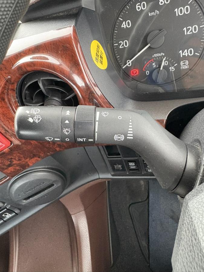 R1年式7速MTトラクタハイグレード車検R8.9まで|中古トラックの販売・買取・査定のアイナビ