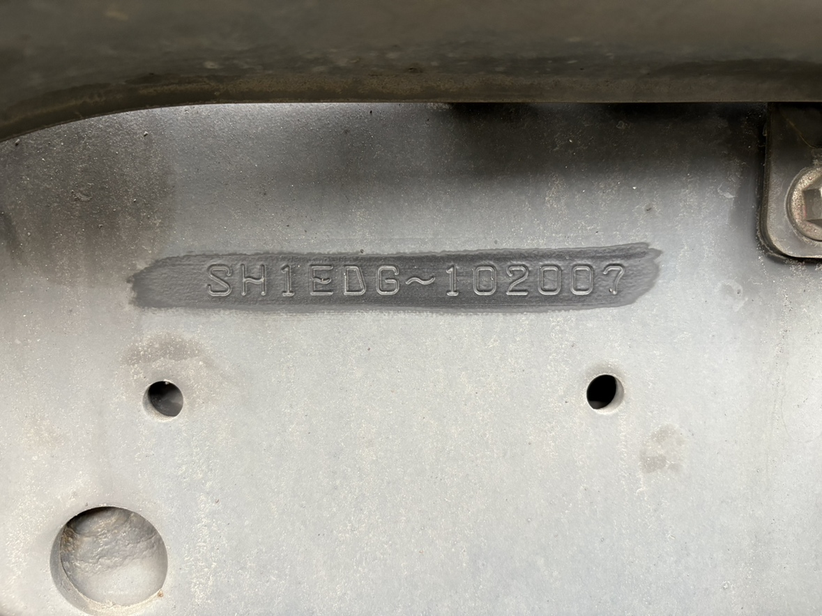 R1年式7速MTトラクタハイグレード車検R8.9まで|中古トラックの販売・買取・査定のアイナビ