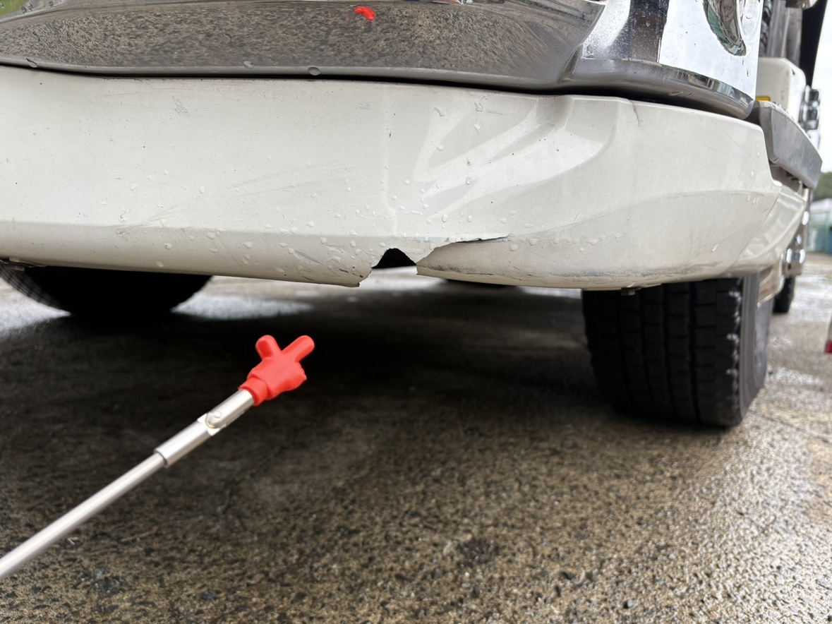 R1年式7速MTトラクタハイグレード車検R8.9まで|中古トラックの販売・買取・査定のアイナビ