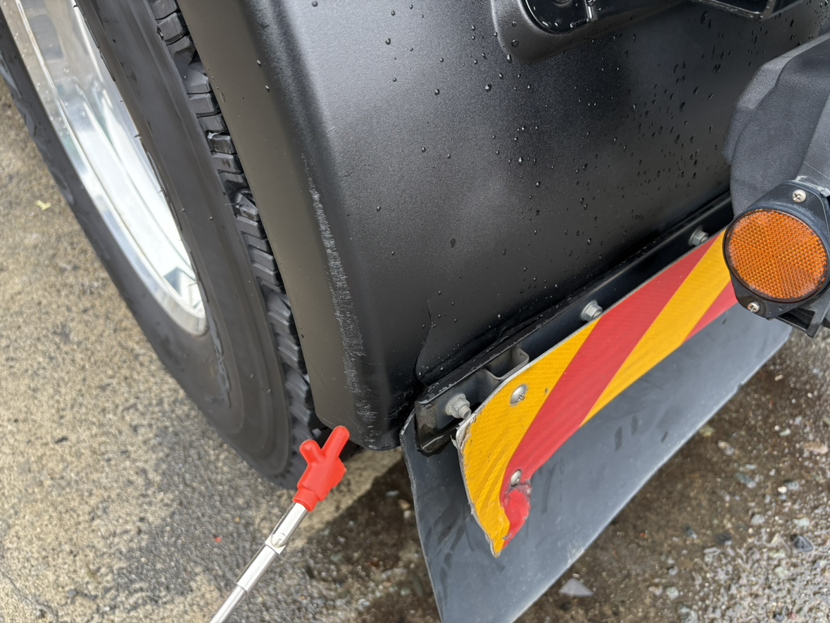 R1年式7速MTトラクタハイグレード車検R8.9まで|中古トラックの販売・買取・査定のアイナビ