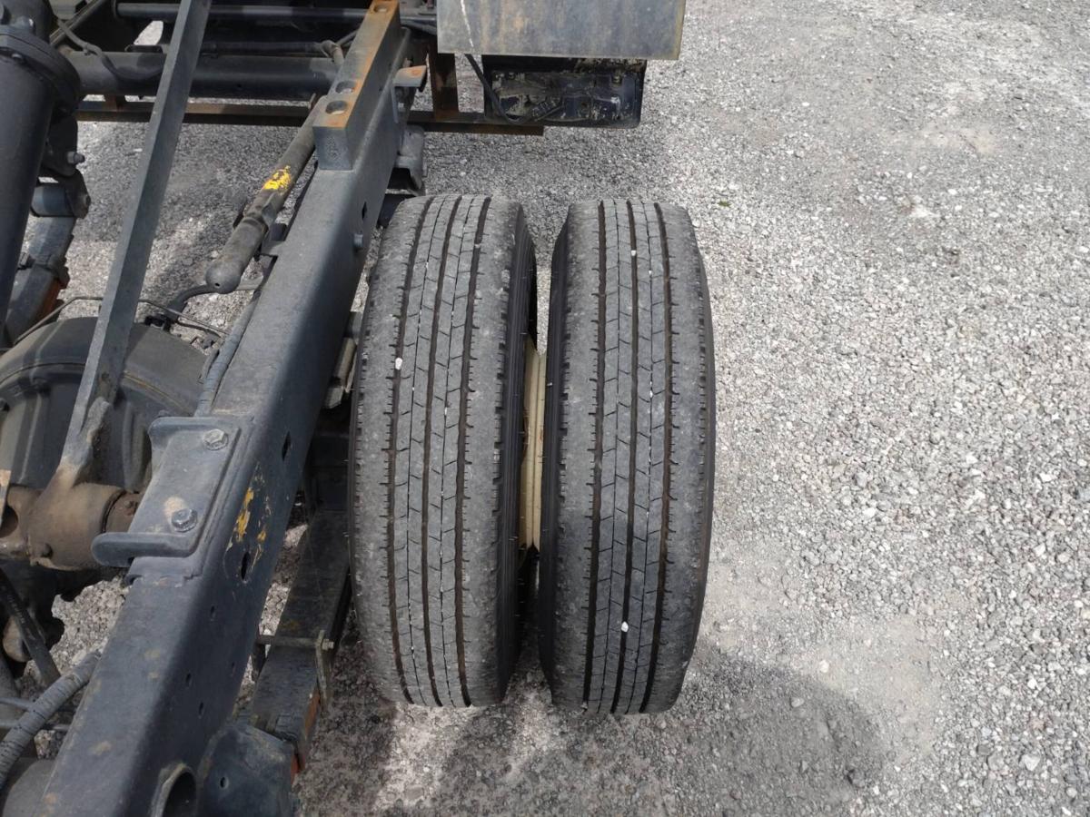 日野自動車 デュトロ　3tダンプ　積載量3000kg　全低床　三方開|中古トラックの販売・買取・査定のアイナビ