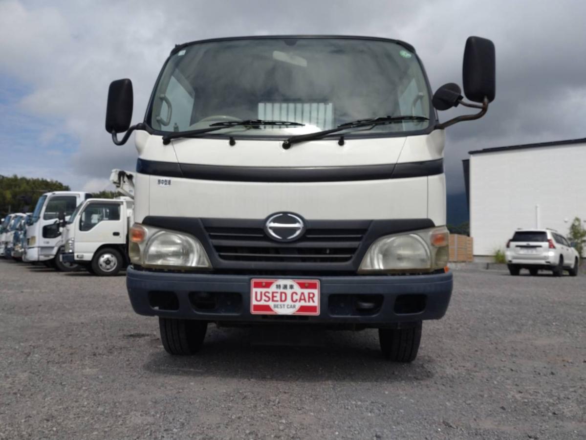 日野自動車 デュトロ　3tダンプ　積載量3000kg　全低床　三方開|中古トラックの販売・買取・査定のアイナビ