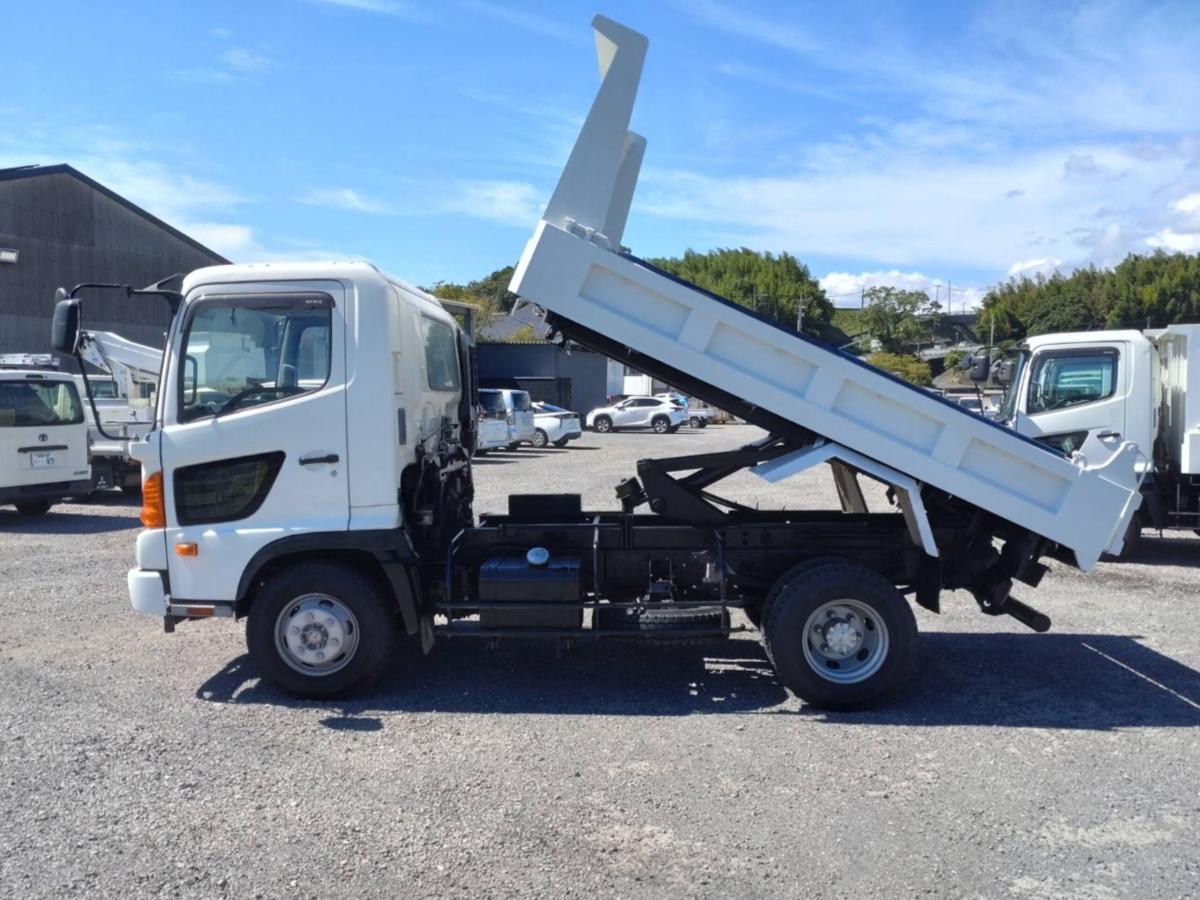 日野自動車レンジャー4トンダンプ 積載量3700kg 極東開発製|中古トラックの販売・買取・査定のアイナビ