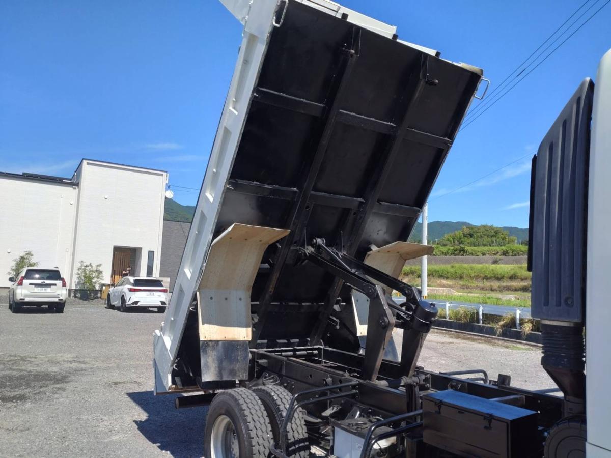 日野自動車レンジャー4トンダンプ 積載量3700kg 極東開発製|中古トラックの販売・買取・査定のアイナビ