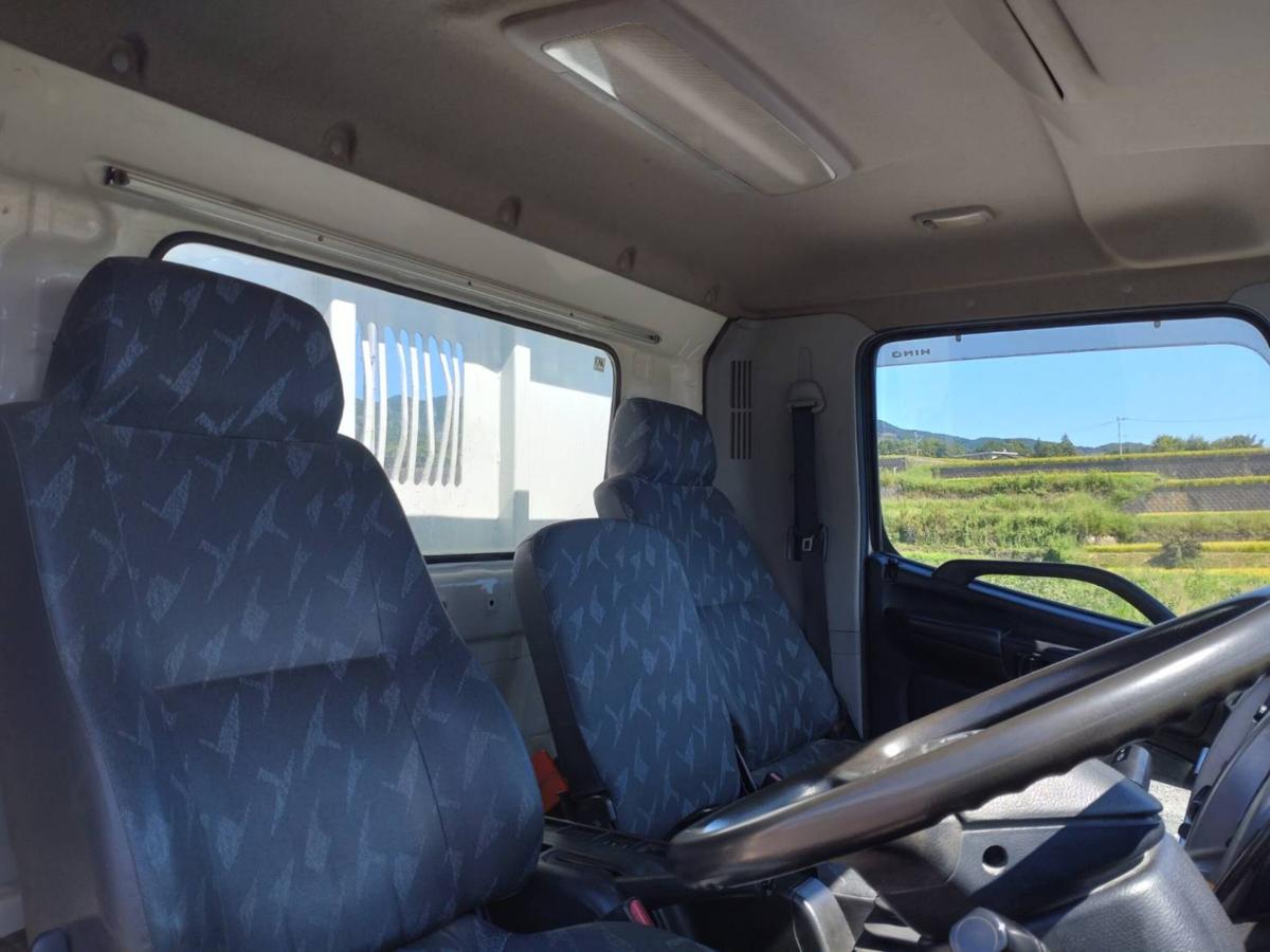 日野自動車レンジャー4トンダンプ 積載量3700kg 極東開発製|中古トラックの販売・買取・査定のアイナビ