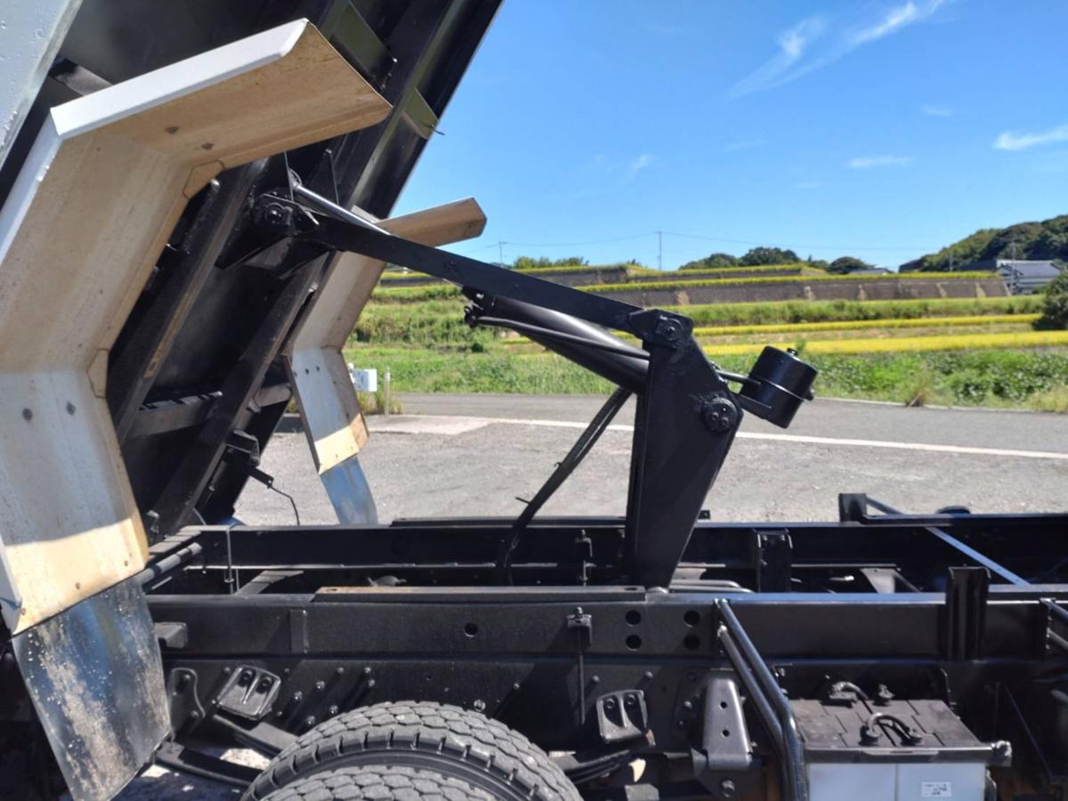 日野自動車レンジャー4トンダンプ 積載量3700kg 極東開発製|中古トラックの販売・買取・査定のアイナビ