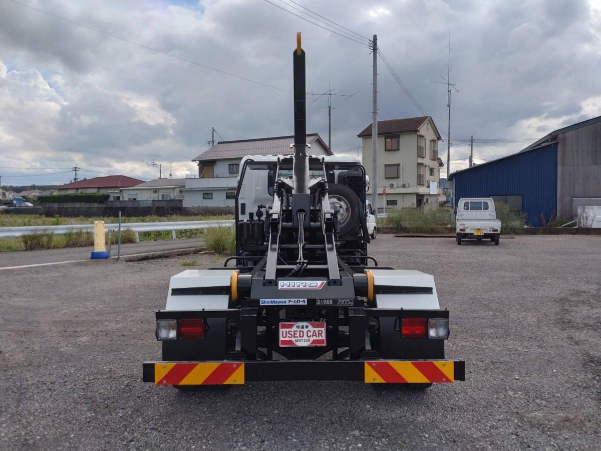 日野自動車レンジャーアームロール Wシリンダ|中古トラックの販売・買取・査定のアイナビ