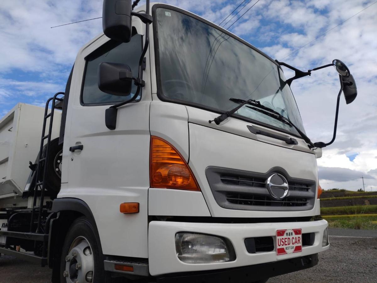 日野自動車レンジャーアームロール Wシリンダ|中古トラックの販売・買取・査定のアイナビ