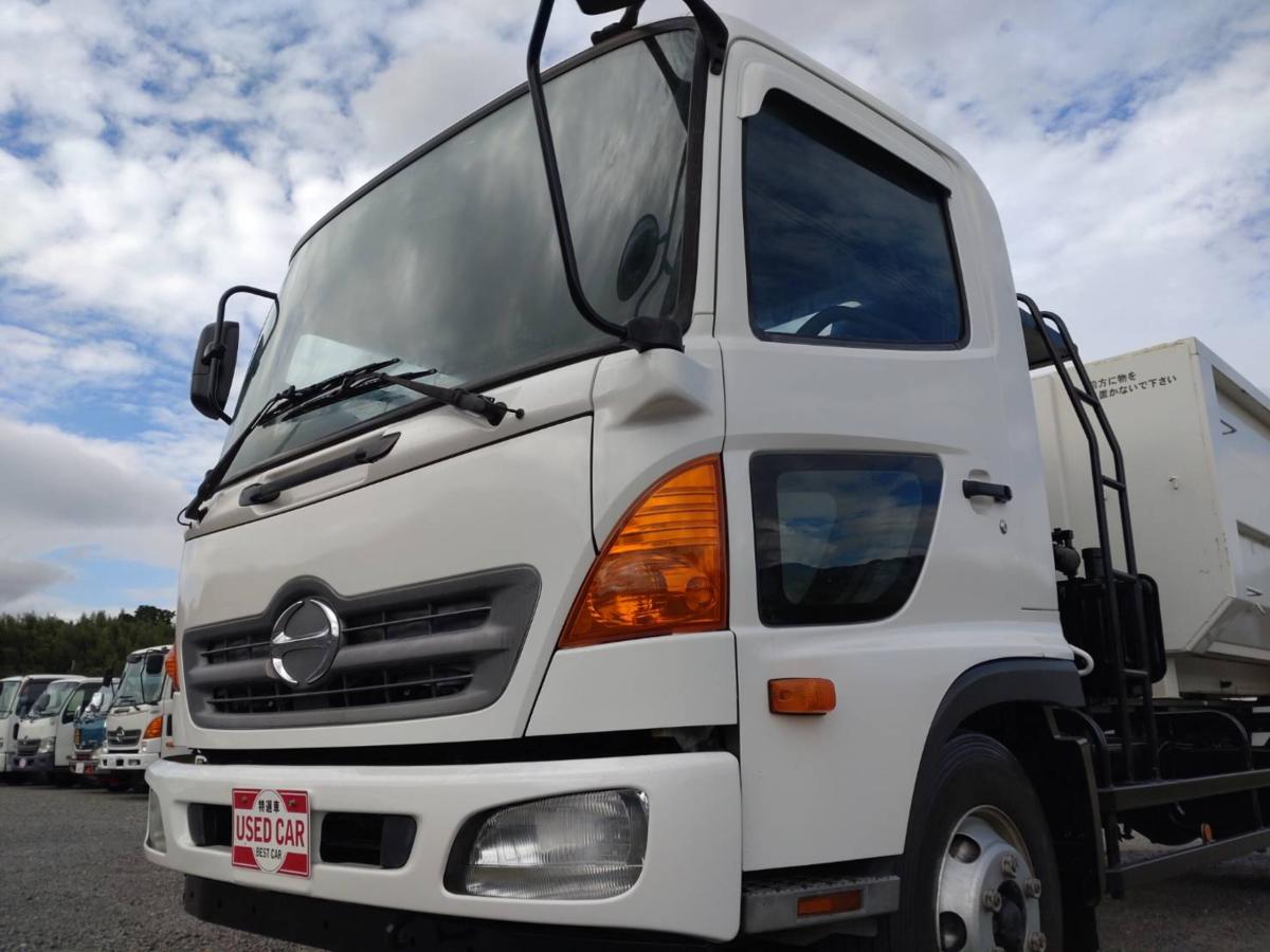 日野自動車レンジャーアームロール Wシリンダ|中古トラックの販売・買取・査定のアイナビ