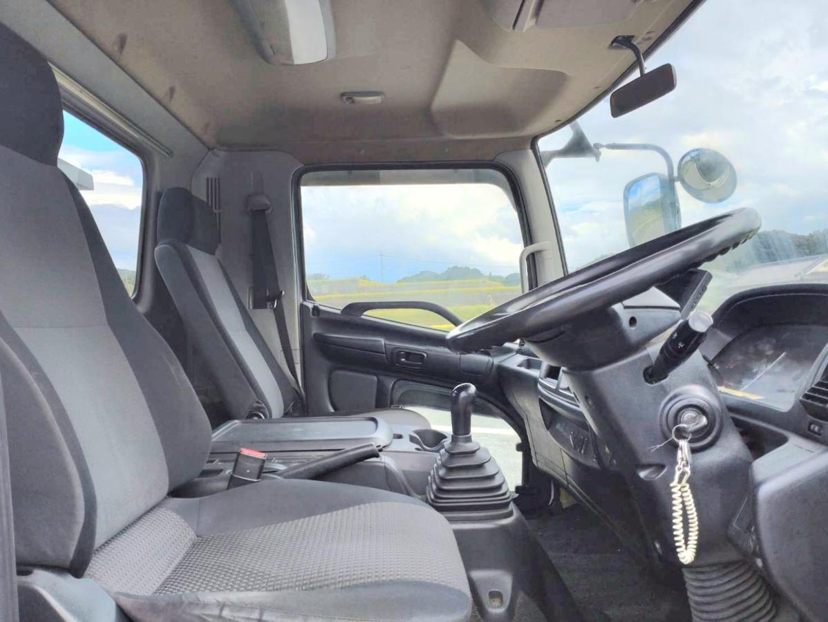 日野自動車レンジャーアームロール Wシリンダ|中古トラックの販売・買取・査定のアイナビ