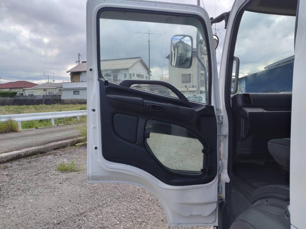 日野自動車レンジャーアームロール Wシリンダ|中古トラックの販売・買取・査定のアイナビ