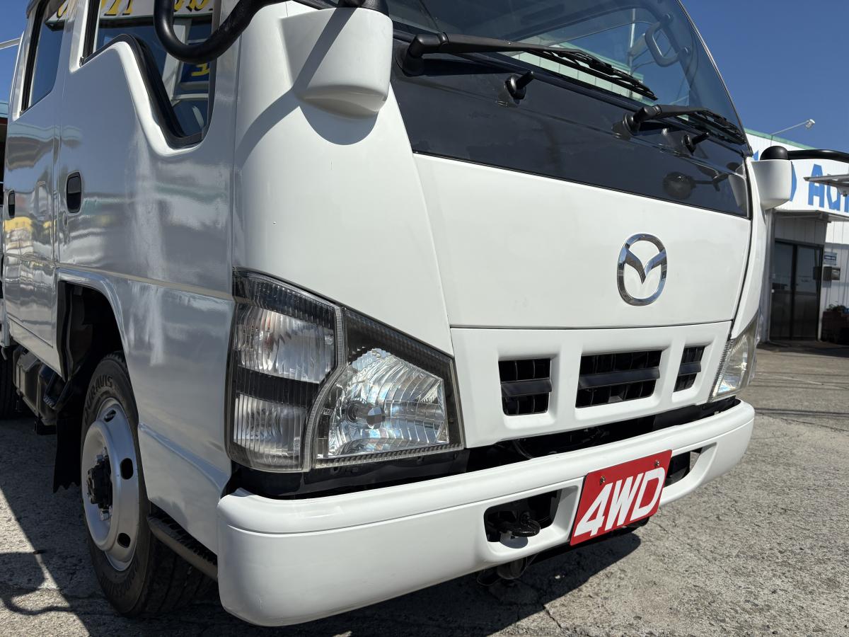 H17タイタン Wキャブ 4WD|中古トラックの販売・買取・査定のアイナビ