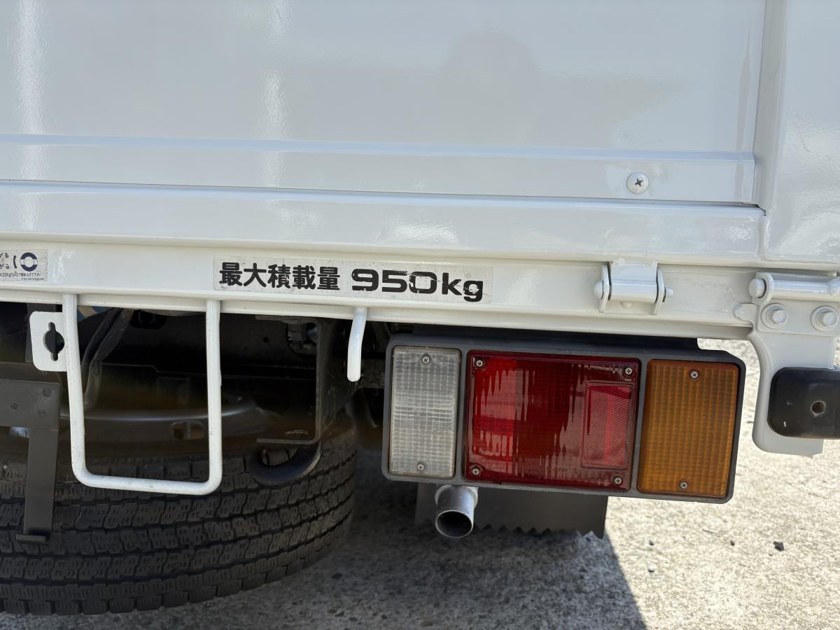 H17タイタン Wキャブ 4WD|中古トラックの販売・買取・査定のアイナビ