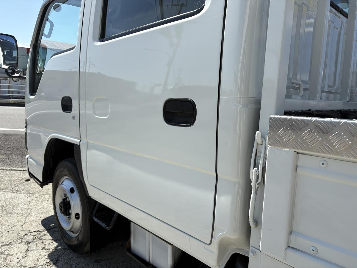 H17タイタン Wキャブ 4WD|中古トラックの販売・買取・査定のアイナビ