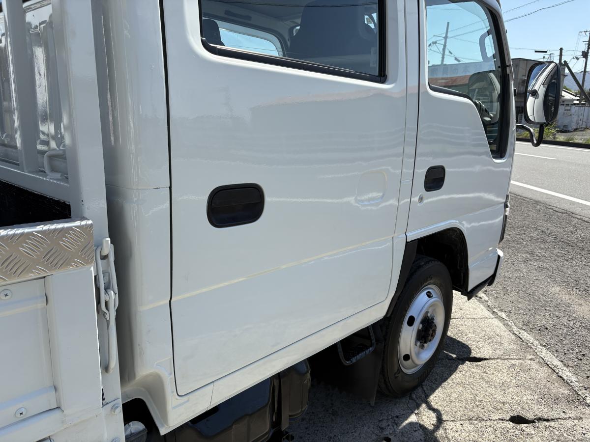 H17タイタン Wキャブ 4WD|中古トラックの販売・買取・査定のアイナビ