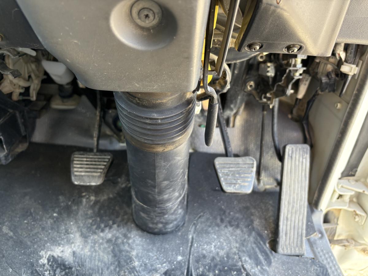 H17タイタン Wキャブ 4WD|中古トラックの販売・買取・査定のアイナビ