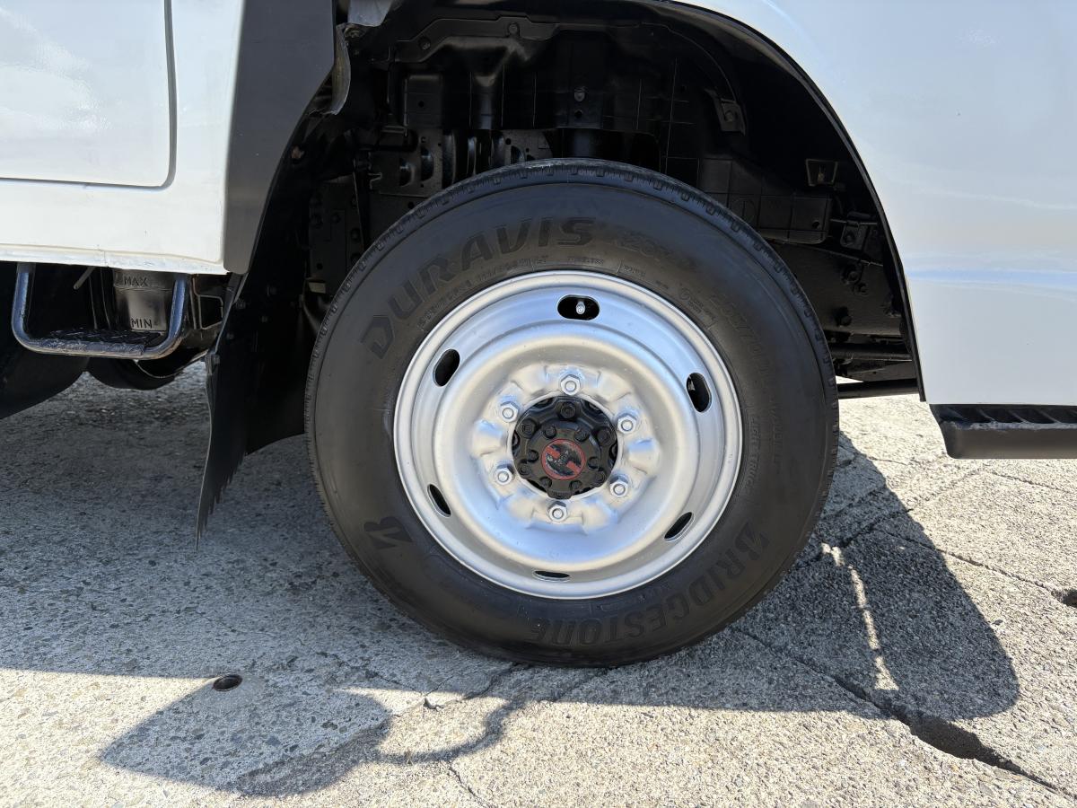 H17タイタン Wキャブ 4WD|中古トラックの販売・買取・査定のアイナビ