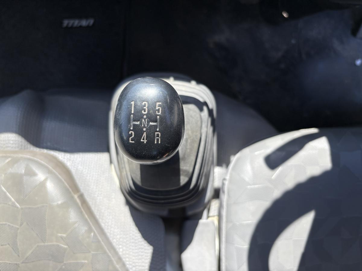 H17タイタン Wキャブ 4WD|中古トラックの販売・買取・査定のアイナビ