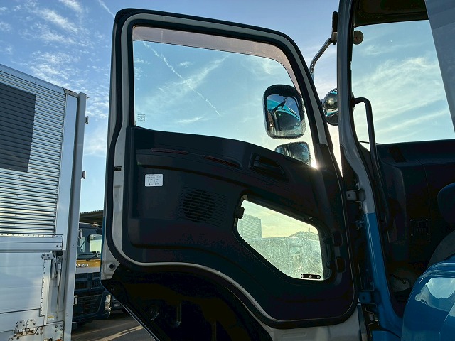 8×4後輪エアサス日本フルハーフアルミホイールスムーサーG|中古トラックの販売・買取・査定のアイナビ