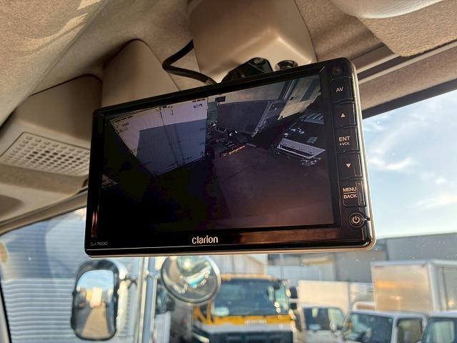 8×4後輪エアサス日本フルハーフアルミホイールスムーサーG|中古トラックの販売・買取・査定のアイナビ