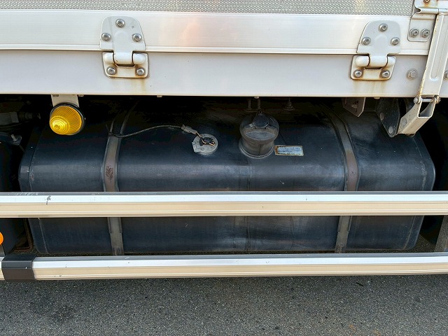 8×4後輪エアサス日本フルハーフアルミホイールスムーサーG|中古トラックの販売・買取・査定のアイナビ