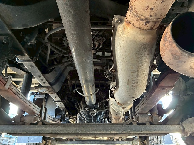 8×4後輪エアサス日本フルハーフアルミホイールスムーサーG|中古トラックの販売・買取・査定のアイナビ