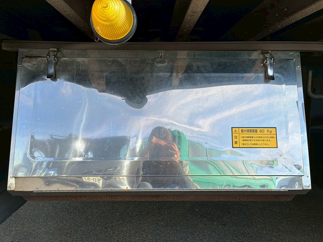 8×4後輪エアサス日本フルハーフアルミホイールスムーサーG|中古トラックの販売・買取・査定のアイナビ