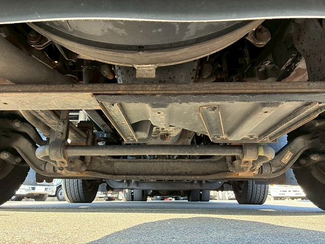 8×4後輪エアサス日本フルハーフアルミホイールスムーサーG|中古トラックの販売・買取・査定のアイナビ