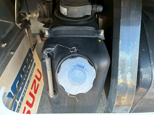 8×4後輪エアサス日本フルハーフアルミホイールスムーサーG|中古トラックの販売・買取・査定のアイナビ