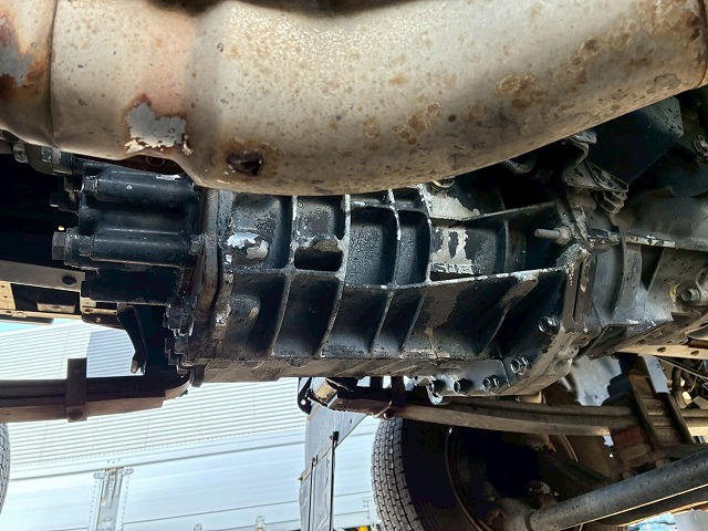 8×4後輪エアサス日本フルハーフアルミホイールスムーサーG|中古トラックの販売・買取・査定のアイナビ