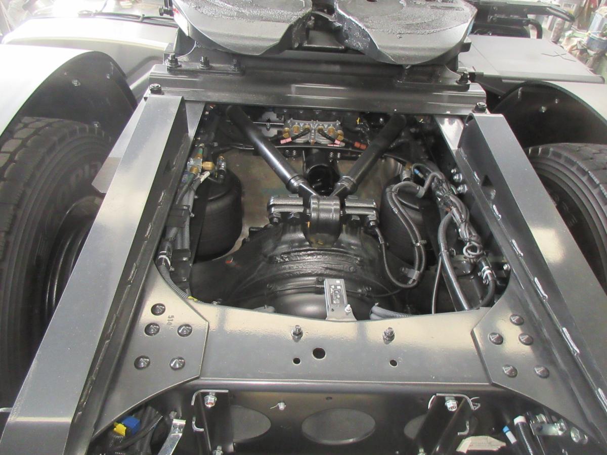 未使用ハイルーフトラクタ11.5トン|中古トラックの販売・買取・査定のアイナビ