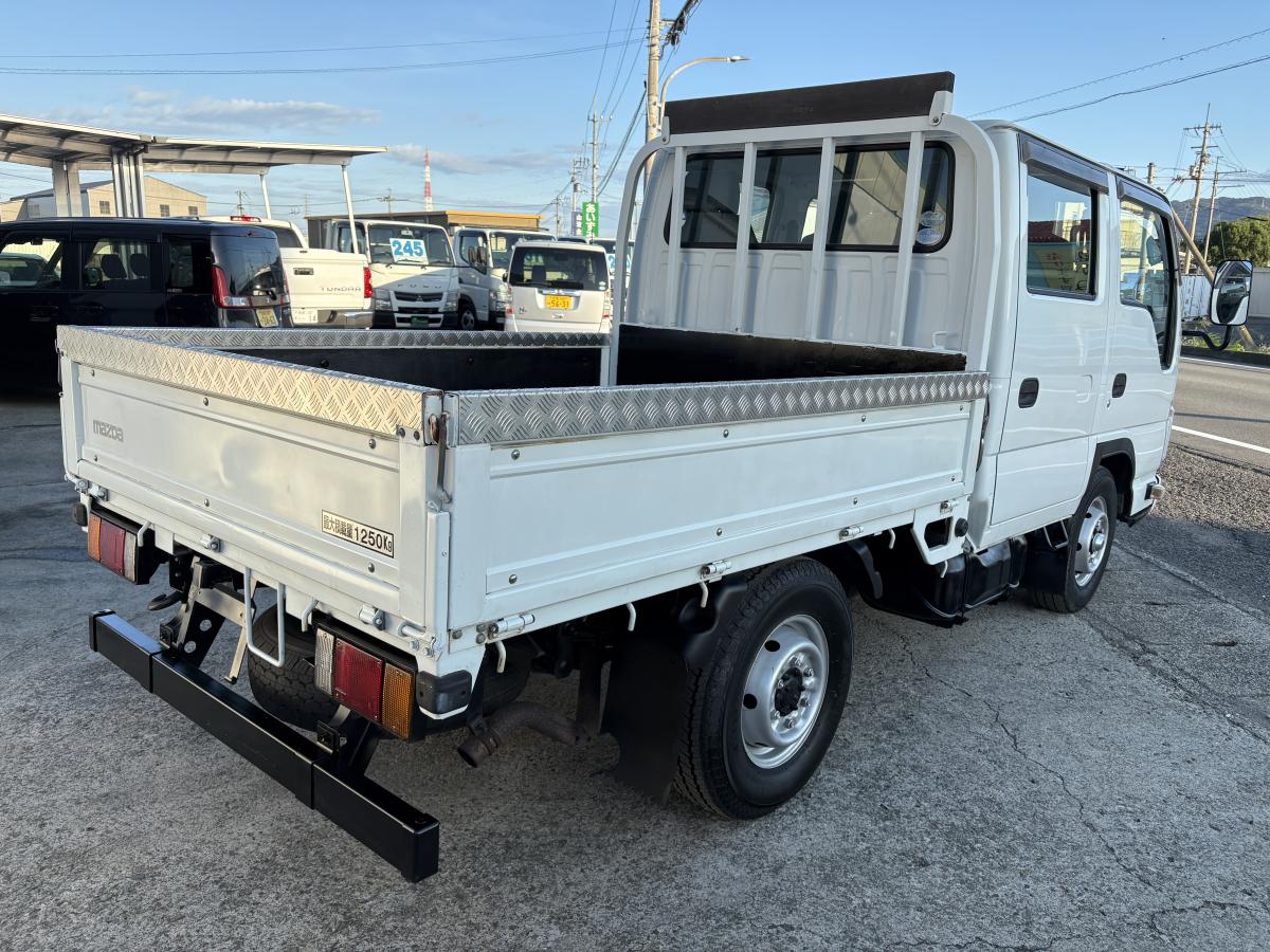 H22タイタン Wキャブ 1.25t|中古トラックの販売・買取・査定のアイナビ