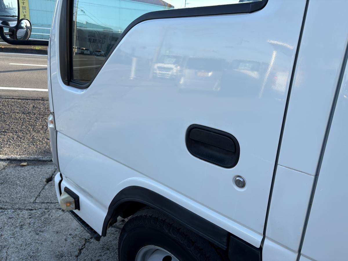 H22タイタン Wキャブ 1.25t|中古トラックの販売・買取・査定のアイナビ